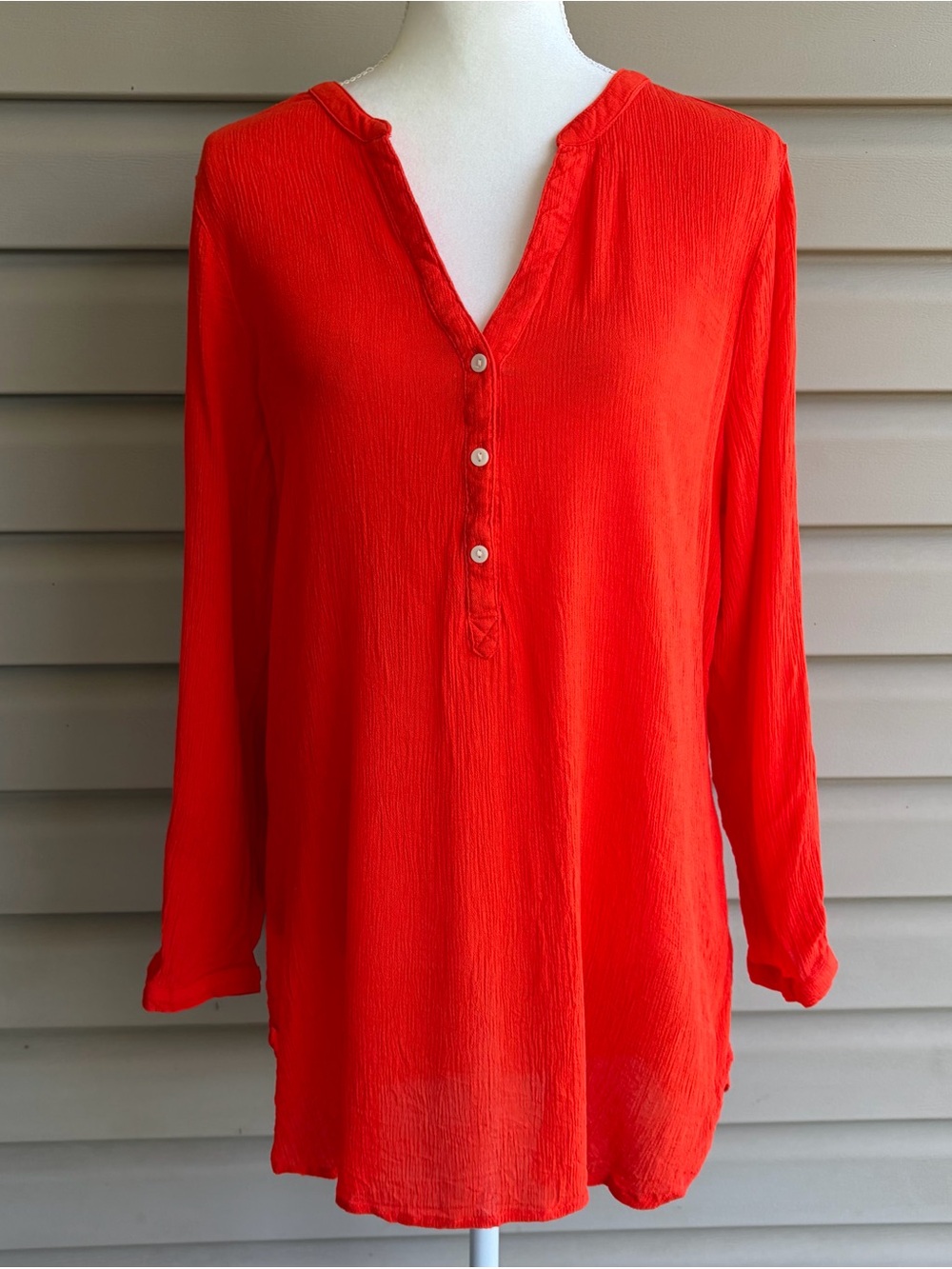 •Old Navy• Crinkle Gauze Henley Tunic Top - Size Large